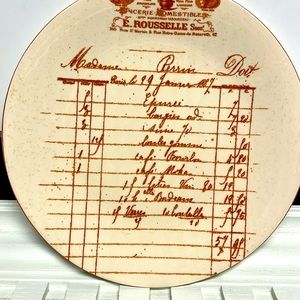 Set of 4 dinner plates perfect condition. Still in box.